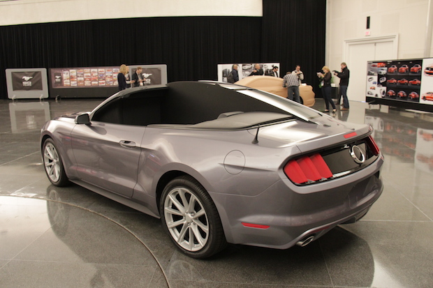 2015 Ford Mustang Design Studio