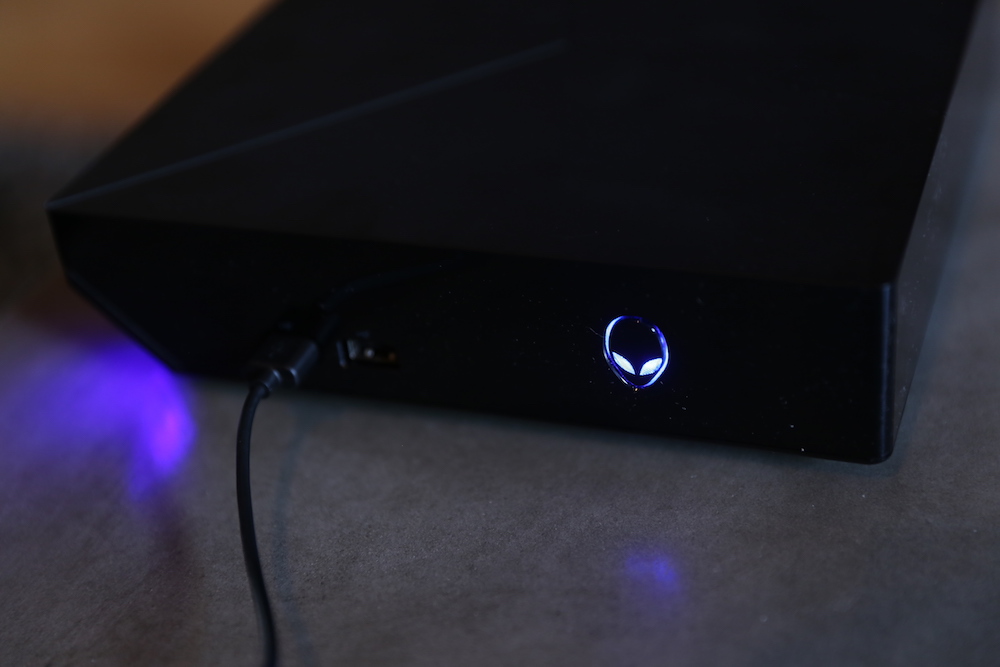 Alienware Glowing Logo on the Alienware Steam Machine