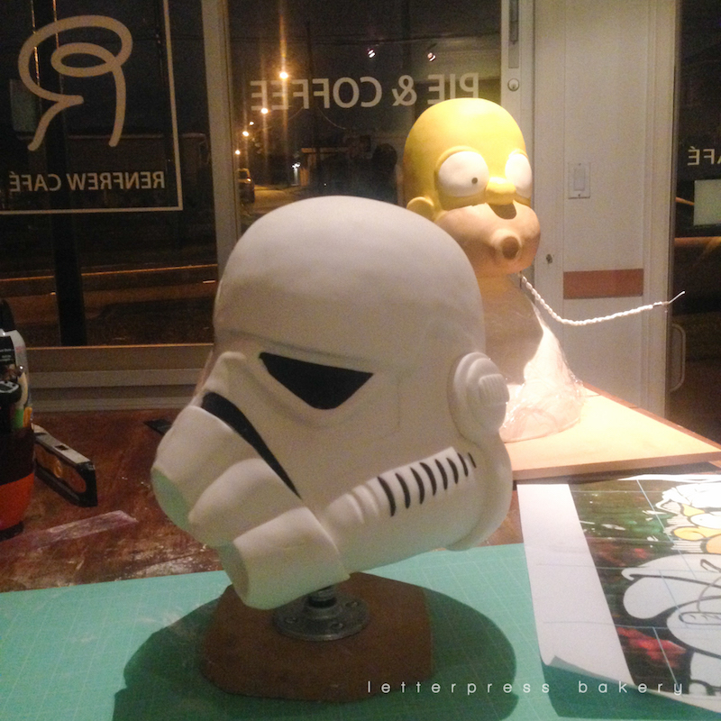 Making of Homer Simpson / Stormtrooper Cake
