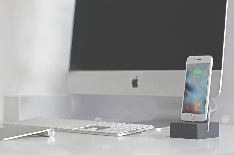 Native Union Lightning DOCK for iPad and iPhone