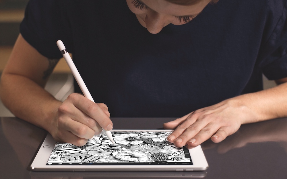 New 9.7" iPad Pro with Apple Pencil