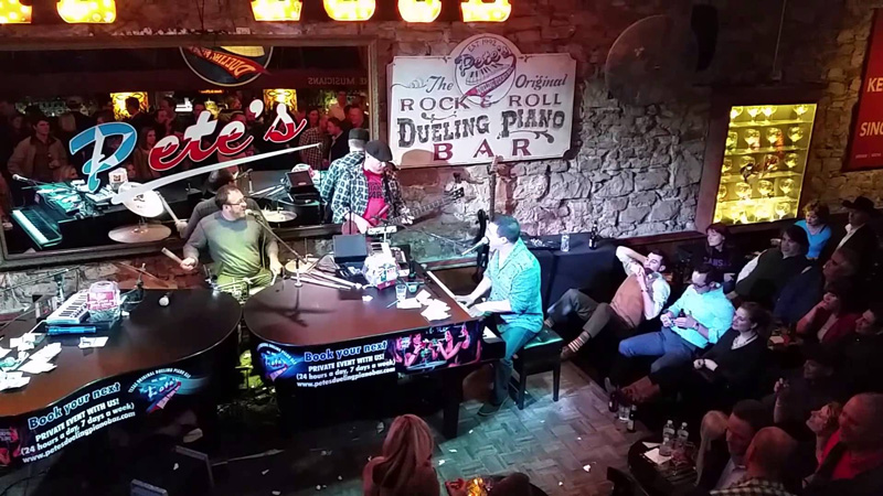 Pete's Dueling Piano Bar - Austin, Texas